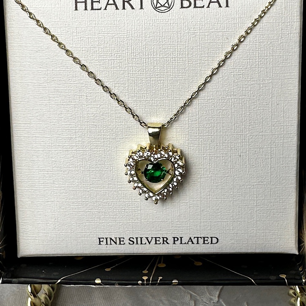 3/$20 💥 Gold Plated Heartbeat Emerald Stone Necklace Heart Shaped Pendent‎